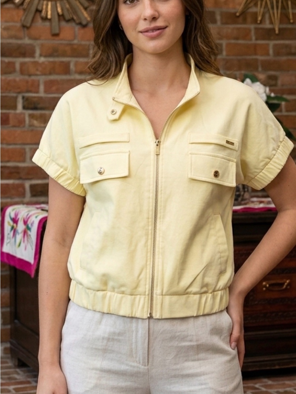 Women's Short Sleeve Zip Front Cargo Jacket in Pale Yellow